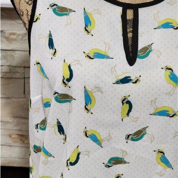 KENSIE GREEN, blue, and yellow bird print Sleeveless shirt size small‎ - Picture 2 of 6